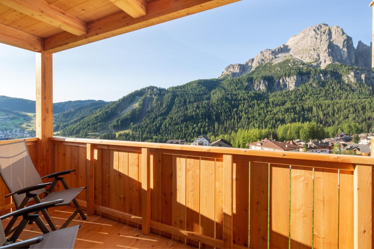 Declara B&B And Apartaments Colfosco Buitenkant foto