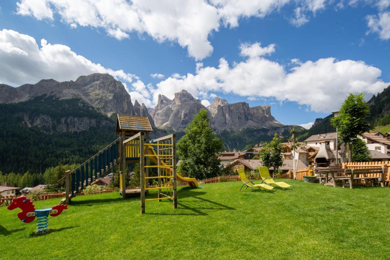 Declara B&B And Apartaments Colfosco Buitenkant foto