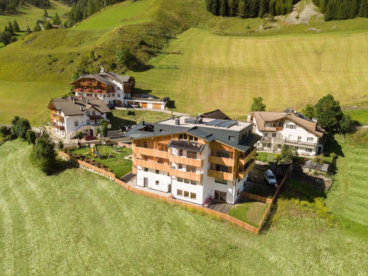 Declara B&B And Apartaments Colfosco Buitenkant foto